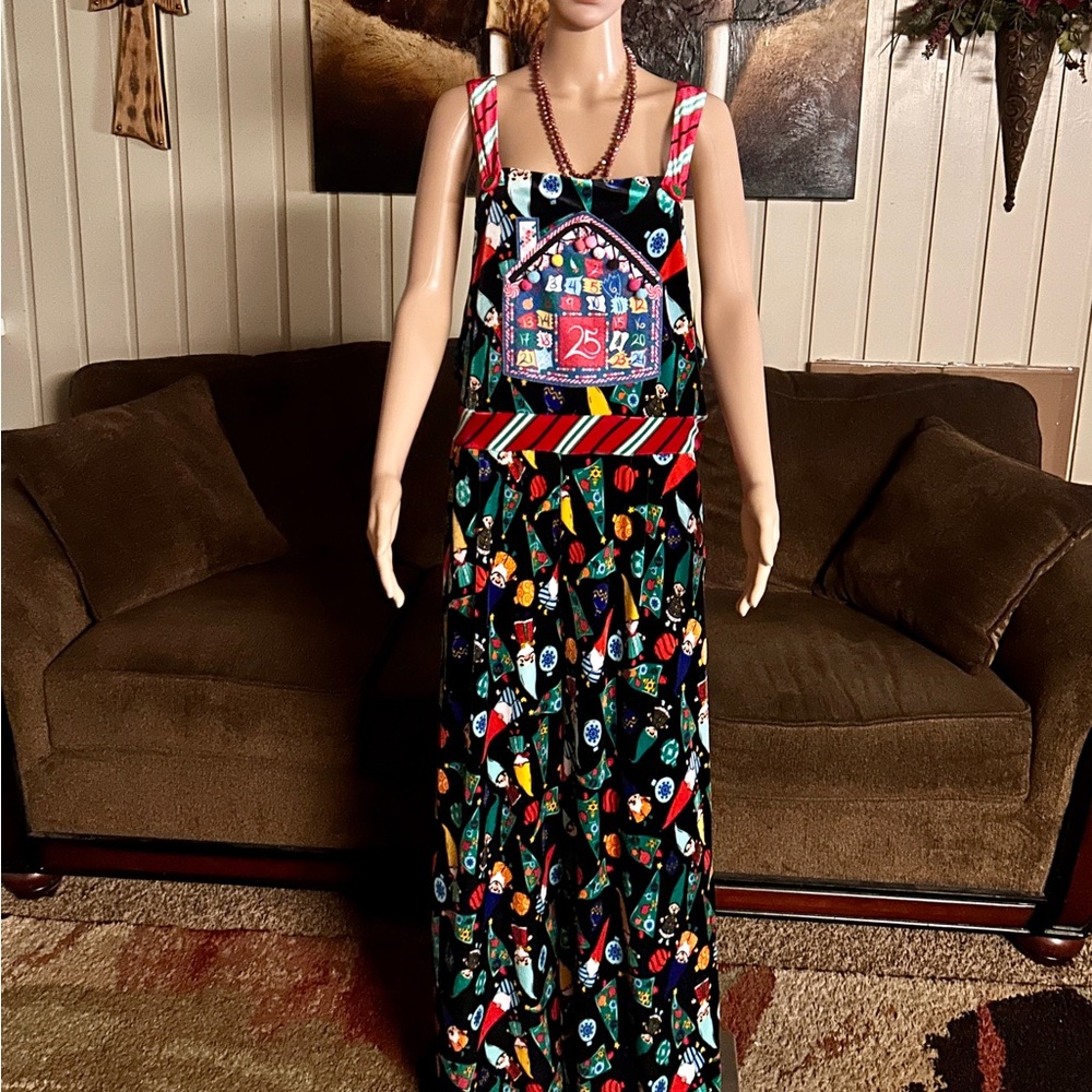 JCPenney• X-Large • Multi-Colors • 25 Days Until Christmas/ Gnomes • Jumpsuit